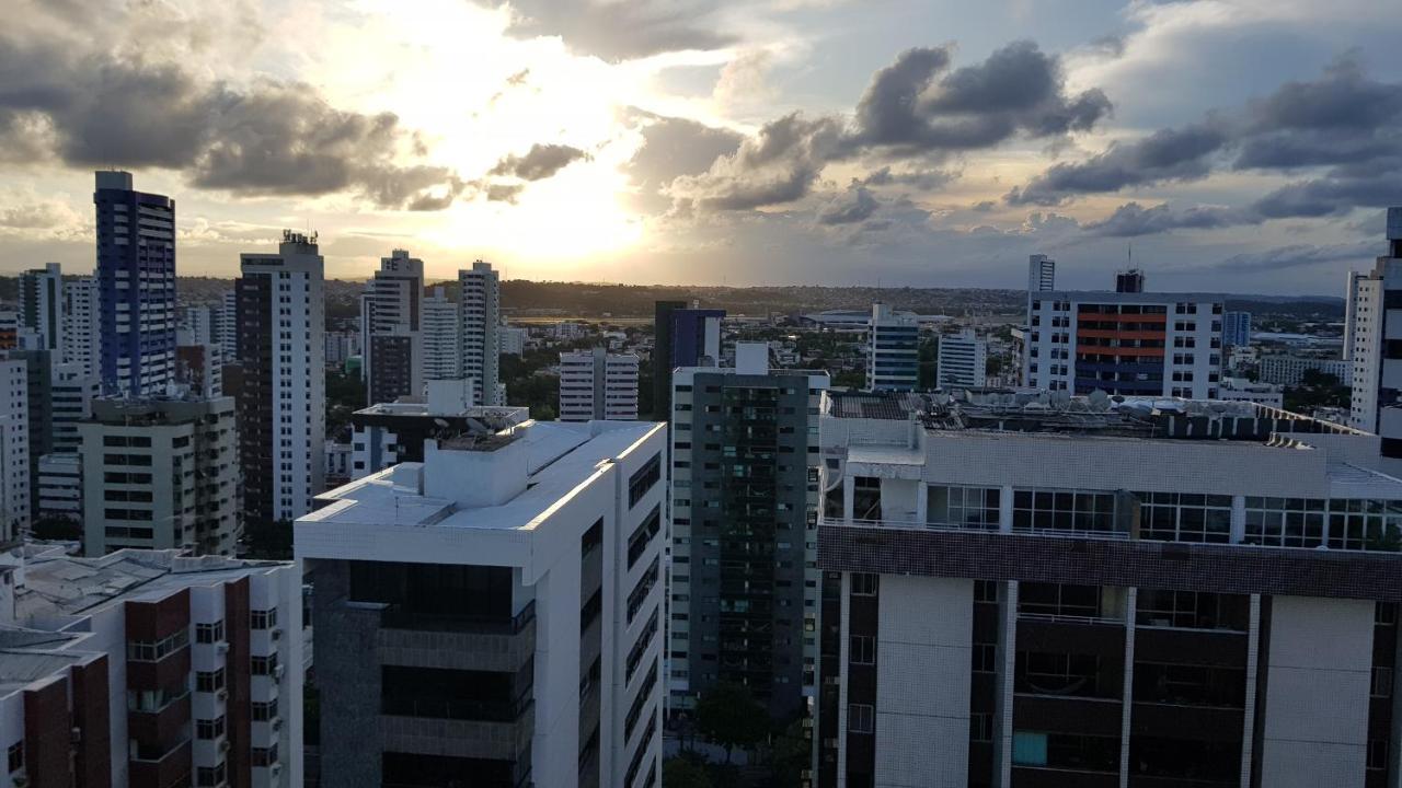Flat Em Boa Viagem - Perto Da Praia Ресифи Екстериор снимка