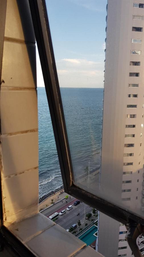 Flat Em Boa Viagem - Perto Da Praia Ресифи Екстериор снимка